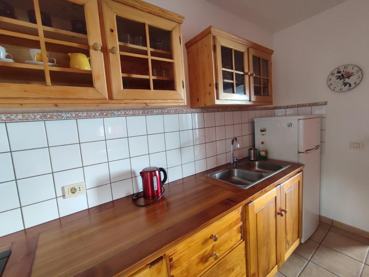Вилла Vivienda Vacacional El Lucero Эчедо Экстерьер фото
